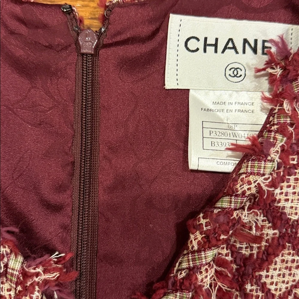 Chanel Burgundy Tweed Dress - Picture 14 of 17